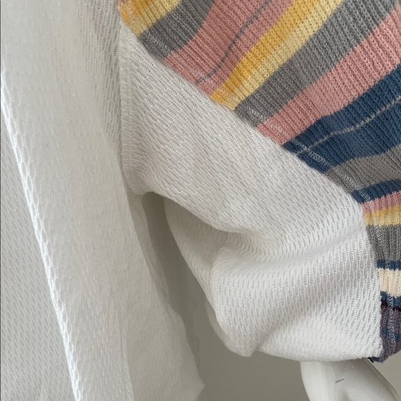 We the free colorful Striped Sleeve White Top - Picture 3 of 4